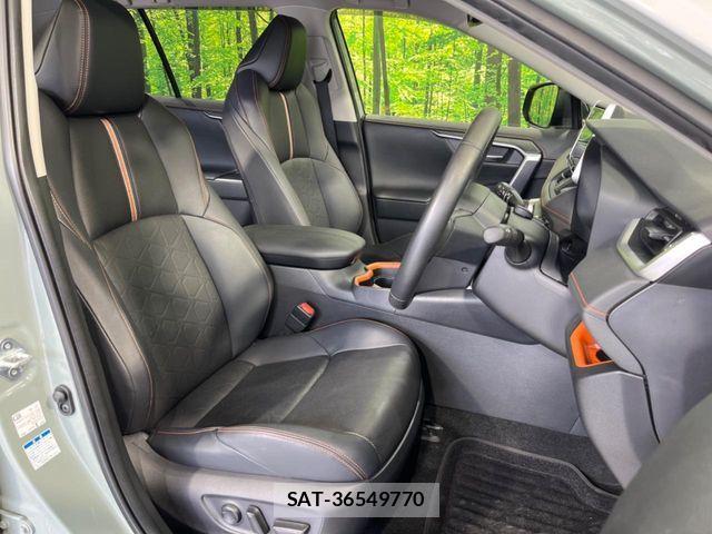 Toyota RAV4 2019-08 8132054-7