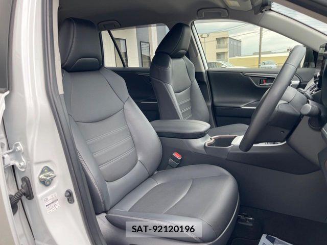 Toyota RAV4 2024-05 8146534-8