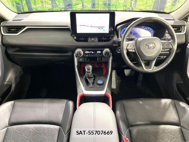 Toyota RAV4 2024-04 8146535-1