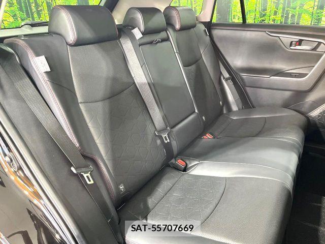Toyota RAV4 2024-04 8146535-8