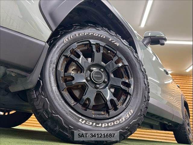 Toyota RAV4 2019-06 8146549-18