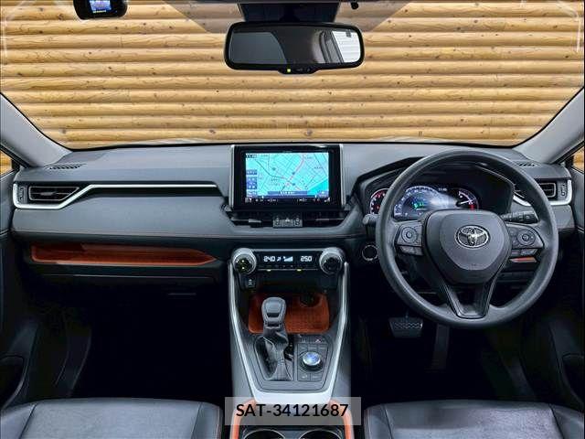 Toyota RAV4 2019-06 8146549-2