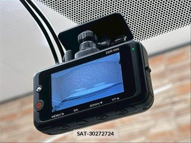 Toyota RAV4 2021-02 8146542-10