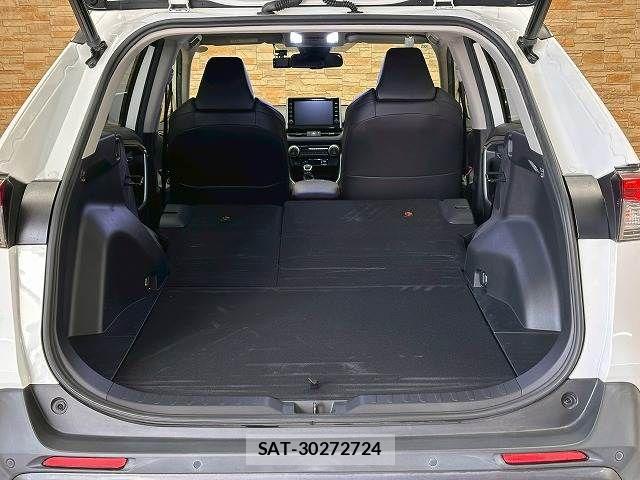 Toyota RAV4 2021-02 8146542-12