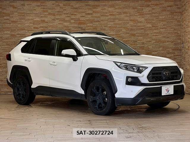 Toyota RAV4 2021-02 8146542-14