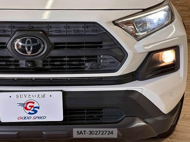Toyota RAV4 2021-02 8146542-19