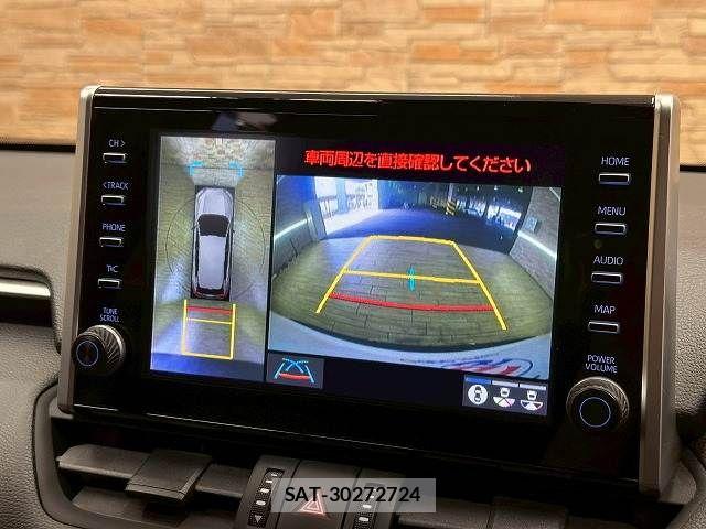 Toyota RAV4 2021-02 8146542-3