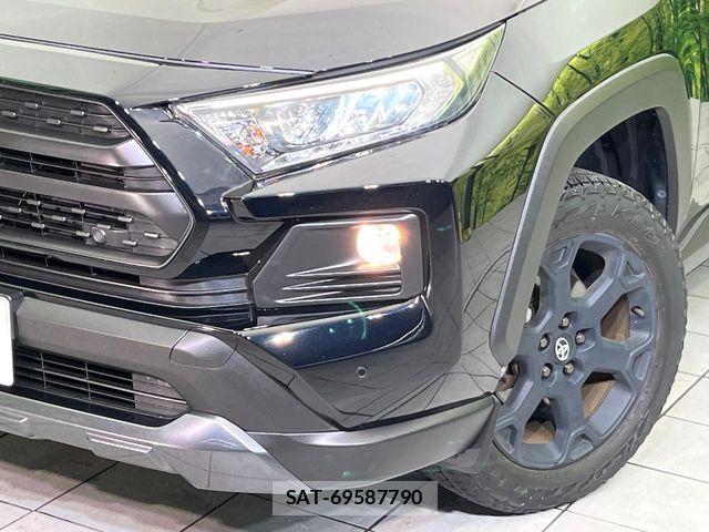 Toyota RAV4 2021-12 8146538-11