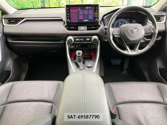 Toyota RAV4 2021-12 8146538-1