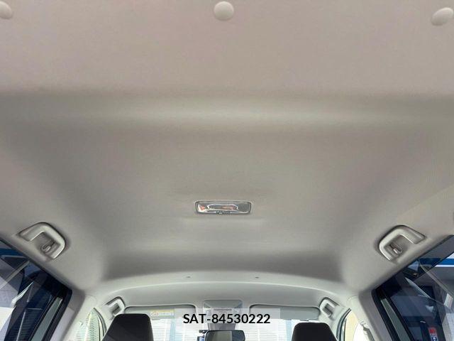 Toyota RAV4 2019-11 8146558-12
