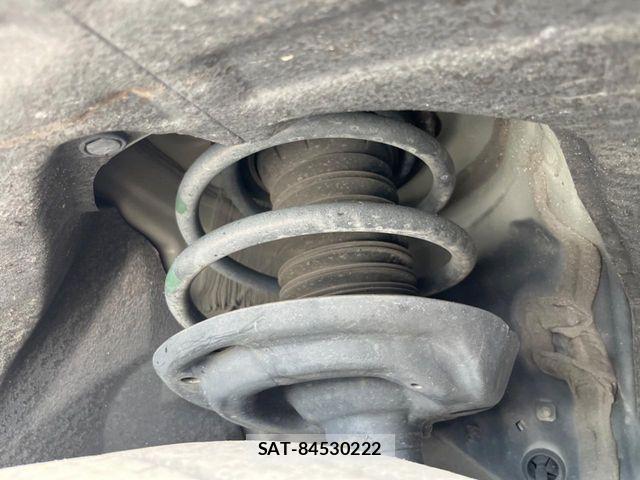 Toyota RAV4 2019-11 8146558-19