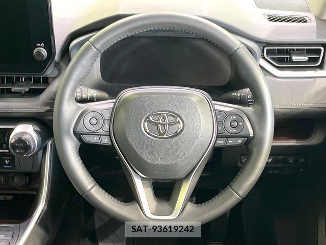 Toyota RAV4 2024-06 8146530-10