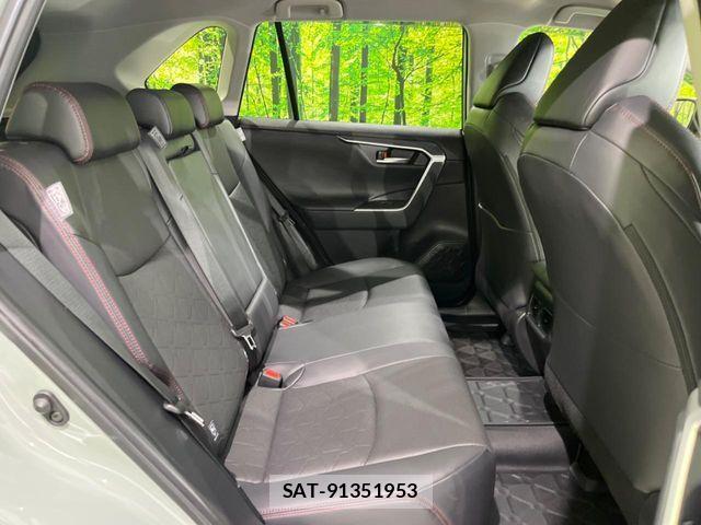 Toyota RAV4 2024-07 8146531-9