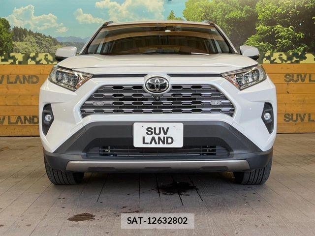 Toyota RAV4 2023-06 8146533-14