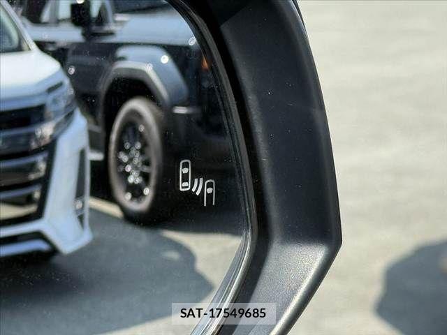 Toyota RAV4 2021-06 8146555-6