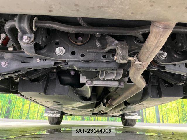 Toyota RAV4 2022-09 8146539-18
