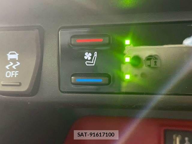 Toyota RAV4 2023-01 8146536-9