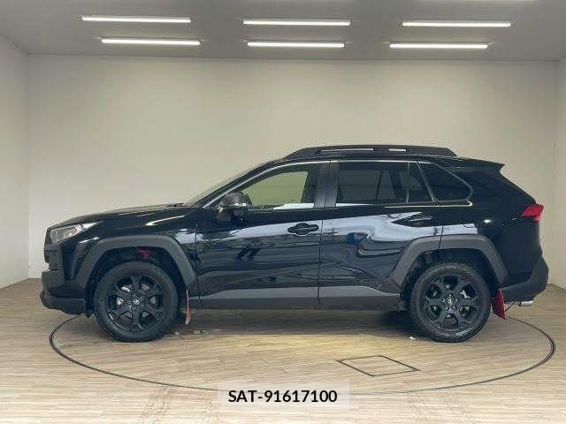 Toyota RAV4 2023-01 8146536-15