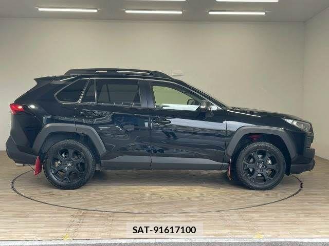 Toyota RAV4 2023-01 8146536-16