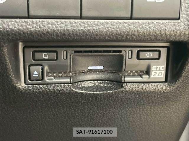 Toyota RAV4 2023-01 8146536-8