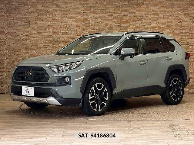 Toyota RAV4 2021-09 8146548-13