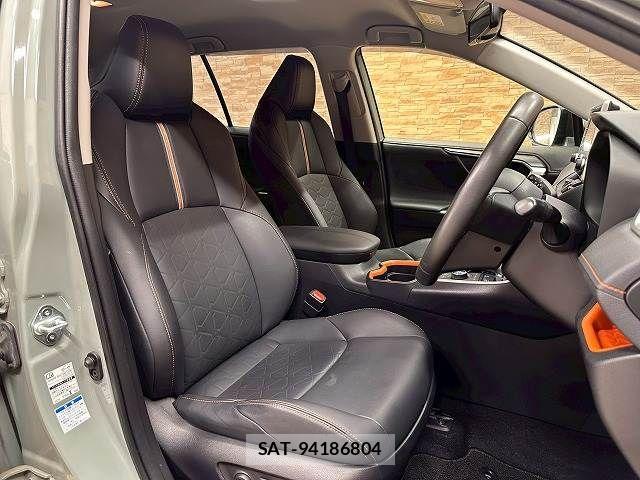 Toyota RAV4 2021-09 8146548-4