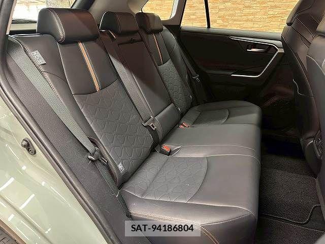 Toyota RAV4 2021-09 8146548-5