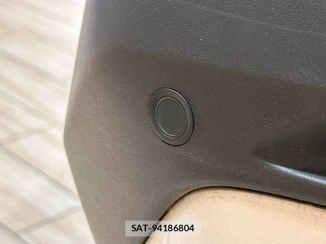 Toyota RAV4 2021-09 8146548-8