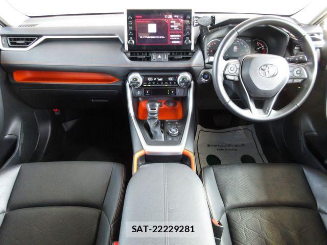 Toyota RAV4 2021-12 8159109-1