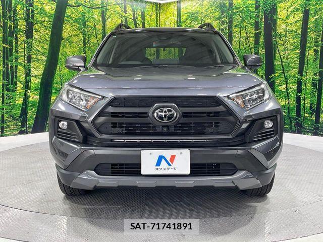 Toyota RAV4 2022-10 8159108-14