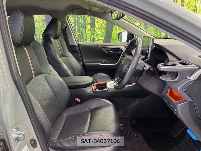 Toyota RAV4 2020-09 8209818-9