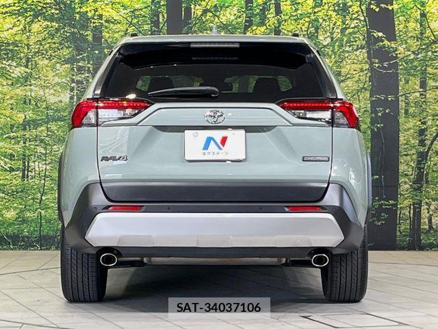 Toyota RAV4 2020-09 8209818-16