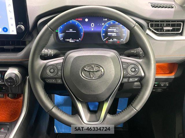 Toyota RAV4 2023-06 8209797-10