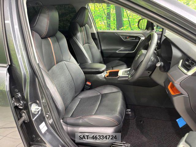 Toyota RAV4 2023-06 8209797-7