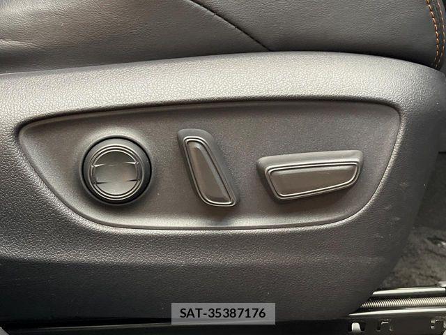 Toyota RAV4 2019-05 8209819-9