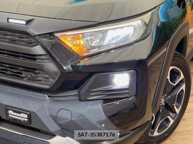 Toyota RAV4 2019-05 8209819-13