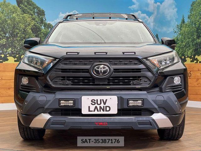 Toyota RAV4 2019-05 8209819-15