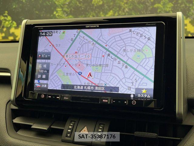 Toyota RAV4 2019-05 8209819-3