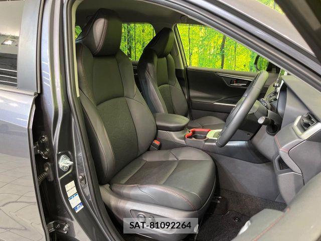 Toyota RAV4 2021-08 8209795-8
