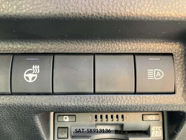 Toyota RAV4 2022-03 8209806-21