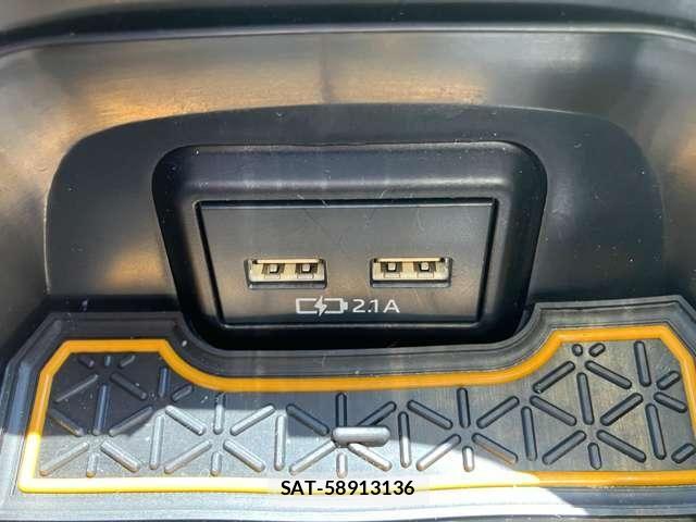Toyota RAV4 2022-03 8209806-23