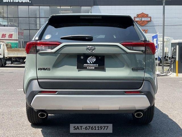 Toyota RAV4 2023-01 8209792-9