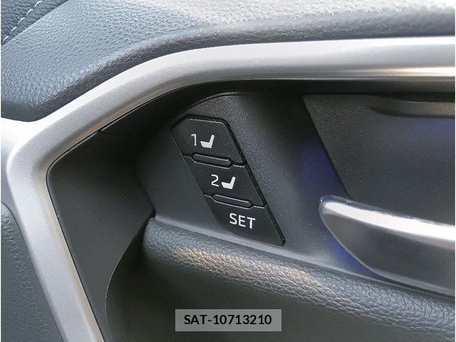 Toyota RAV4 2021-03 8209812-21