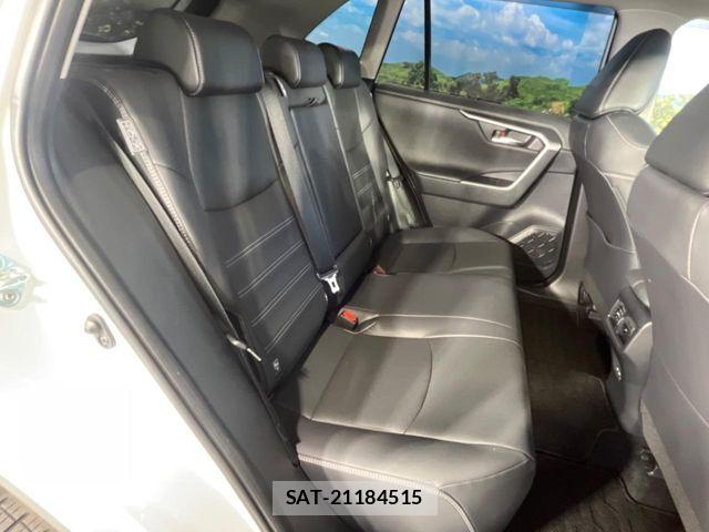 Toyota RAV4 2023-03 8209789-10