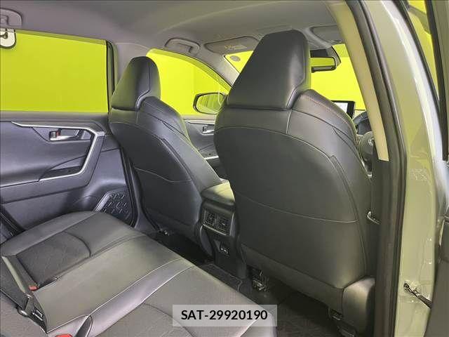 Toyota RAV4 2023-01 8209794-25