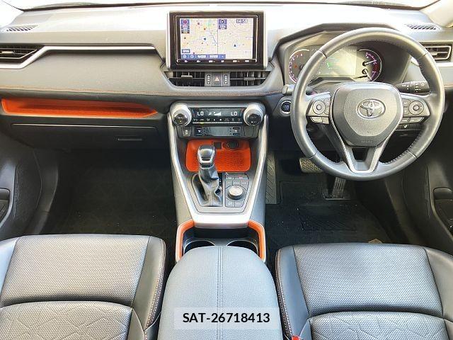 Toyota RAV4 2020-03 8209817-1