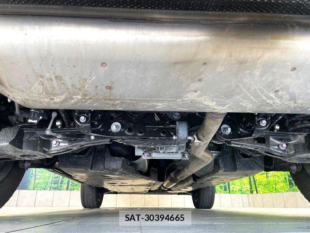 Toyota RAV4 2025-09 8209791-18