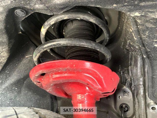 Toyota RAV4 2025-09 8209791-19