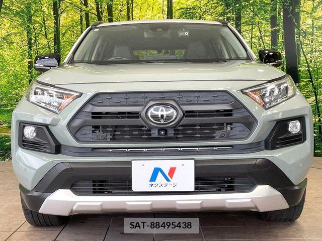 Toyota RAV4 2021-07 8209801-13