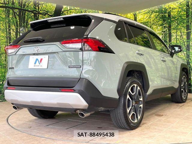 Toyota RAV4 2021-07 8209801-16
